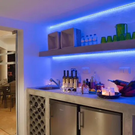 Casa Isabella וילה קארבואירו