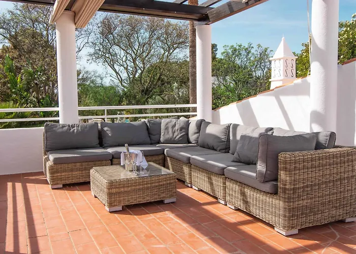 Casa Isabella וילה קארבואירו